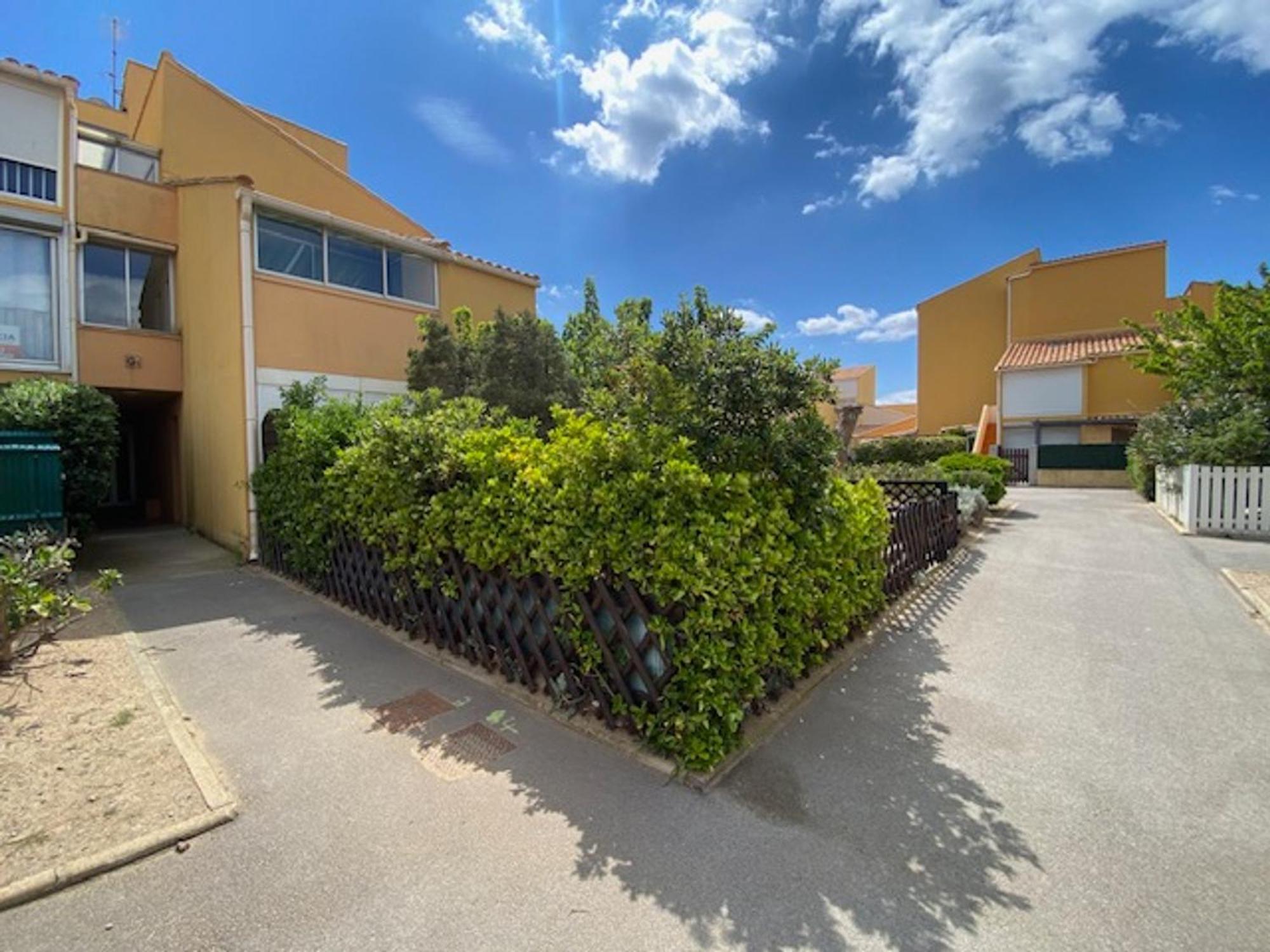 T2 - Parking - Wifi - Proche - Calme - 2 Pers - Narbonne-plage - Fr-1-795-15 Apartment Narbonne